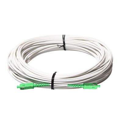 Άσπρο καλώδιο πτώσης χρώματος FTTH οπτικό με το ODM cOem συνδετήρων Sc FC