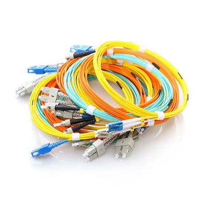 3 APC Sc μέτρων ενιαίο simplex 9/125 τρόπου σκοινιού μπαλωμάτων θωρακισμένο